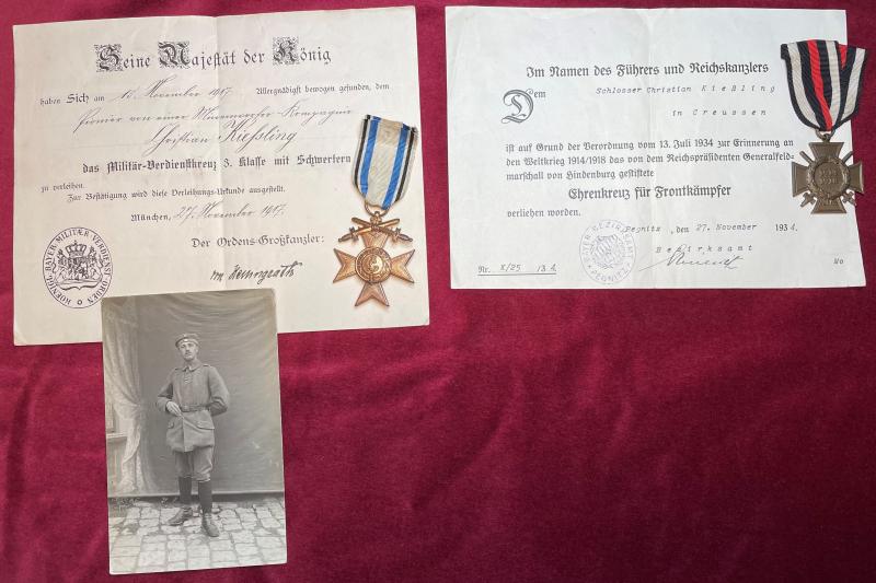 Medals, charters and photo from an Bavarian WWI soldier