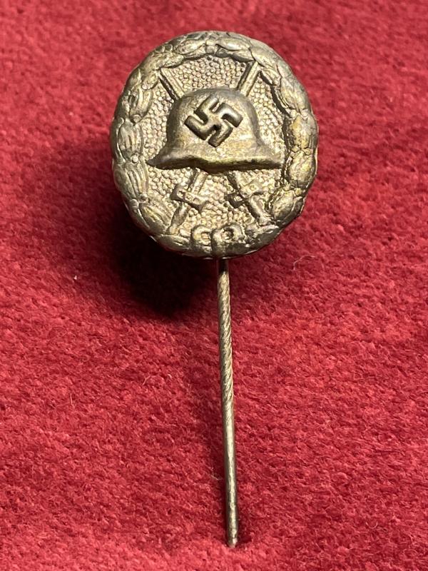 3rd Reich Verwundetenabzeichen in silber Miniatur 1. Form