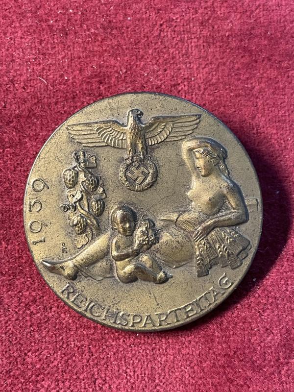 3rd Reich NSDAP Reichsparteitag 1939 badge