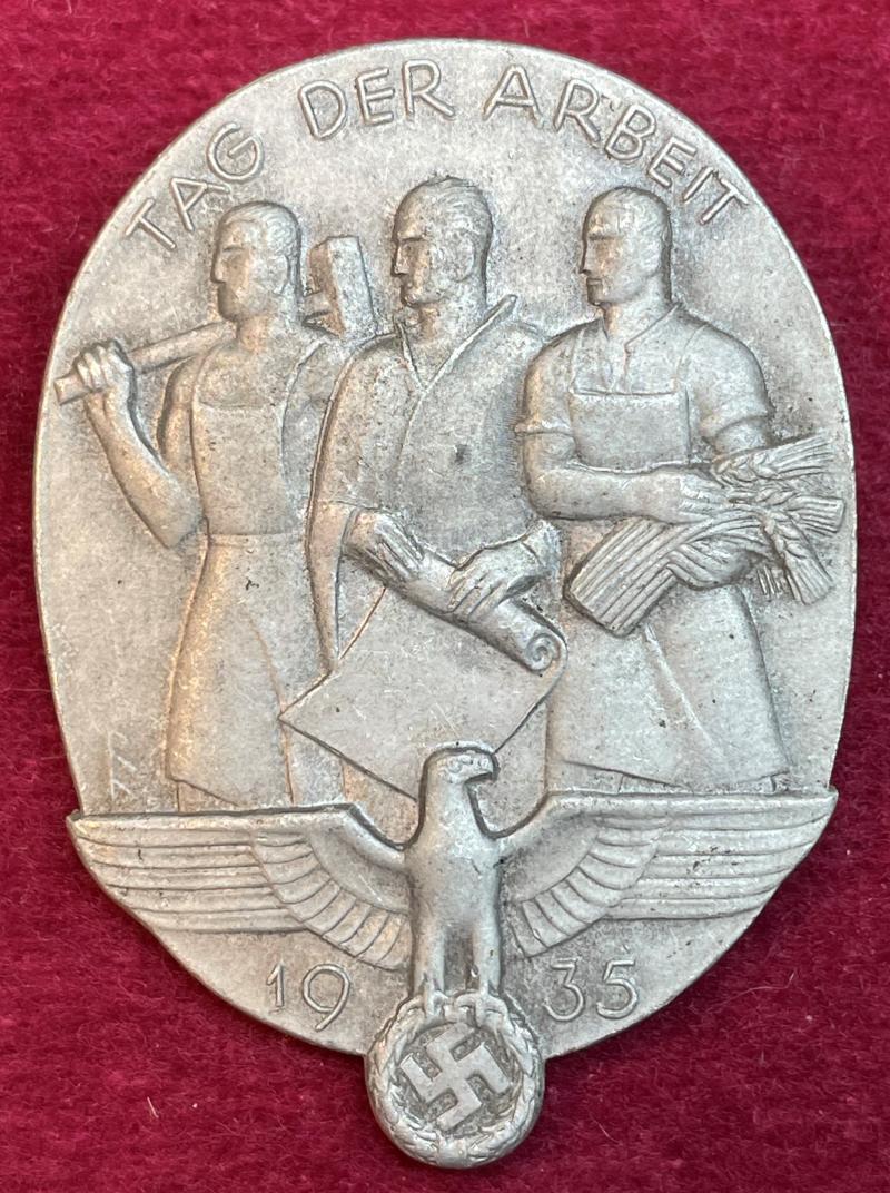3rd Reich DAF Tag der Arbeit 1935 abzeichen