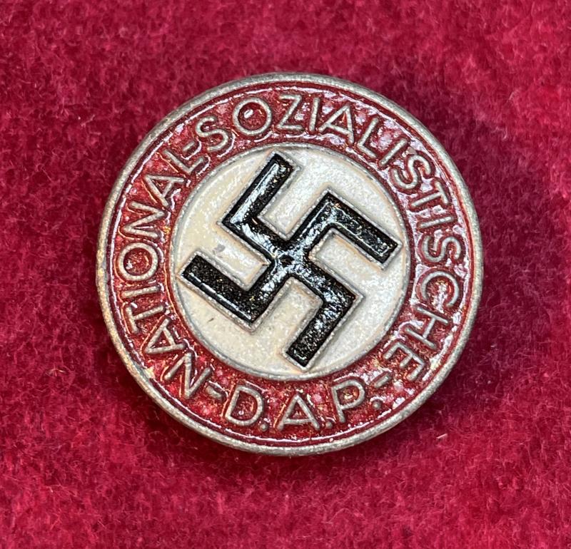 3rd Reich NSDAP Knopfloch Parteiabzeichen M1/42