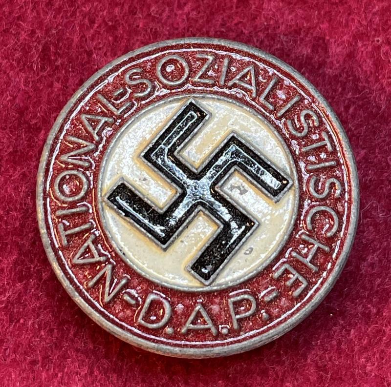 3rd Reich NSDAP Knopfloch Parteiabzeichen M1/42