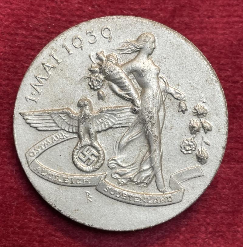3rd Reich DAF Tag der Arbeit 1939 abzeichen
