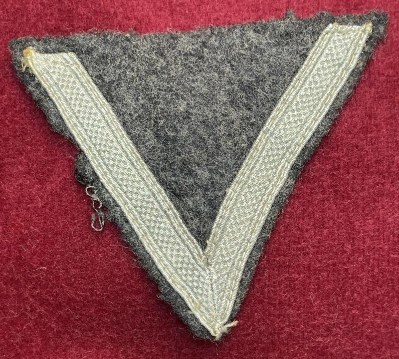 3rd Reich Luftwaffe Armwinkel (Chevron) Gefreiter