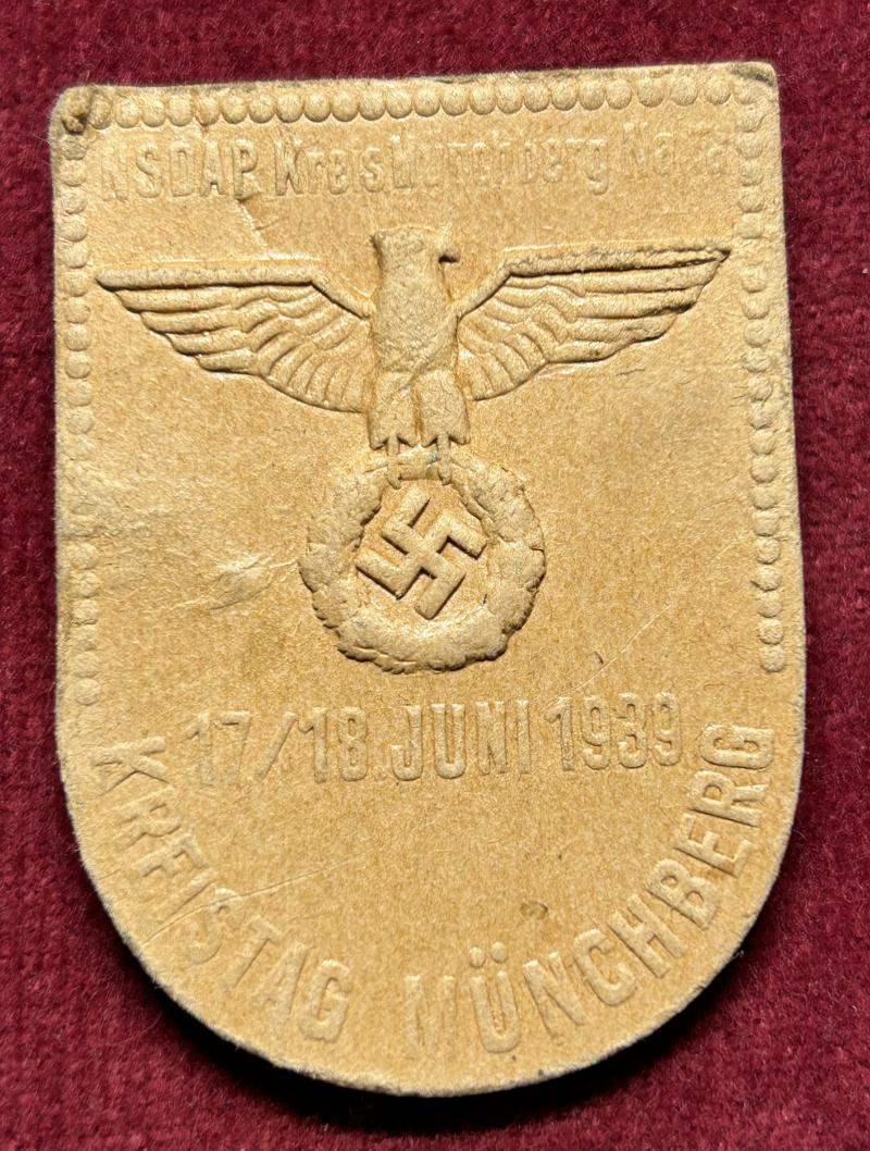 3rd Reich NSDAP Kreistag Münchberg 1939 papierabzeichen