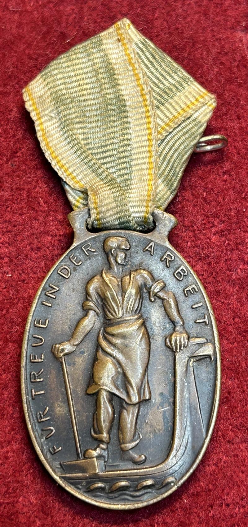 Kaiserreich Sachsen Medaille der Handelskammer Leipzig für Treue in der Arbeit