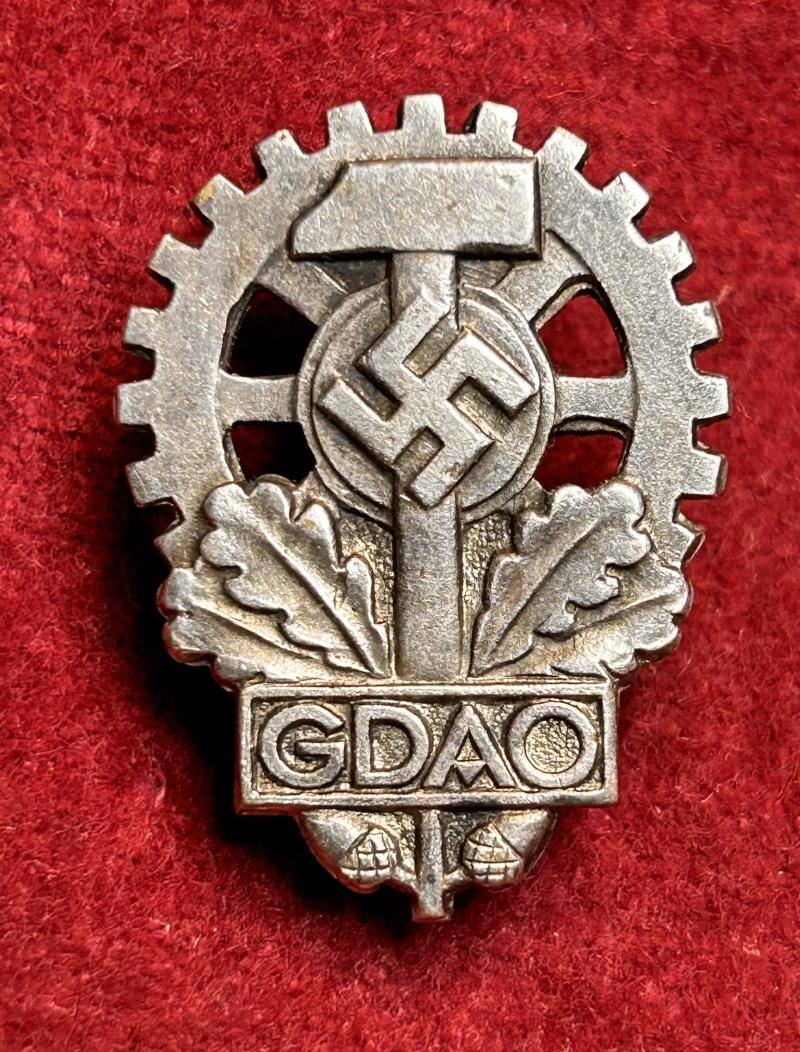 3rd Reich GDAO Mitgliedsabzeichen 1. Form