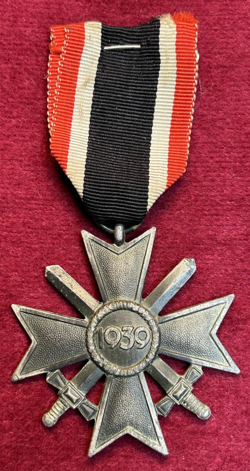 3rd Reich Kriegsverdienstkreuz mit Schwertern 2. Klasse, 1939 (Friedrich Orth)