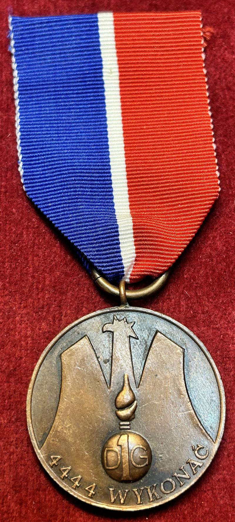 Polska Medal Pamiątkowy na 30-Lecie 1 Dywizji Grenadierów