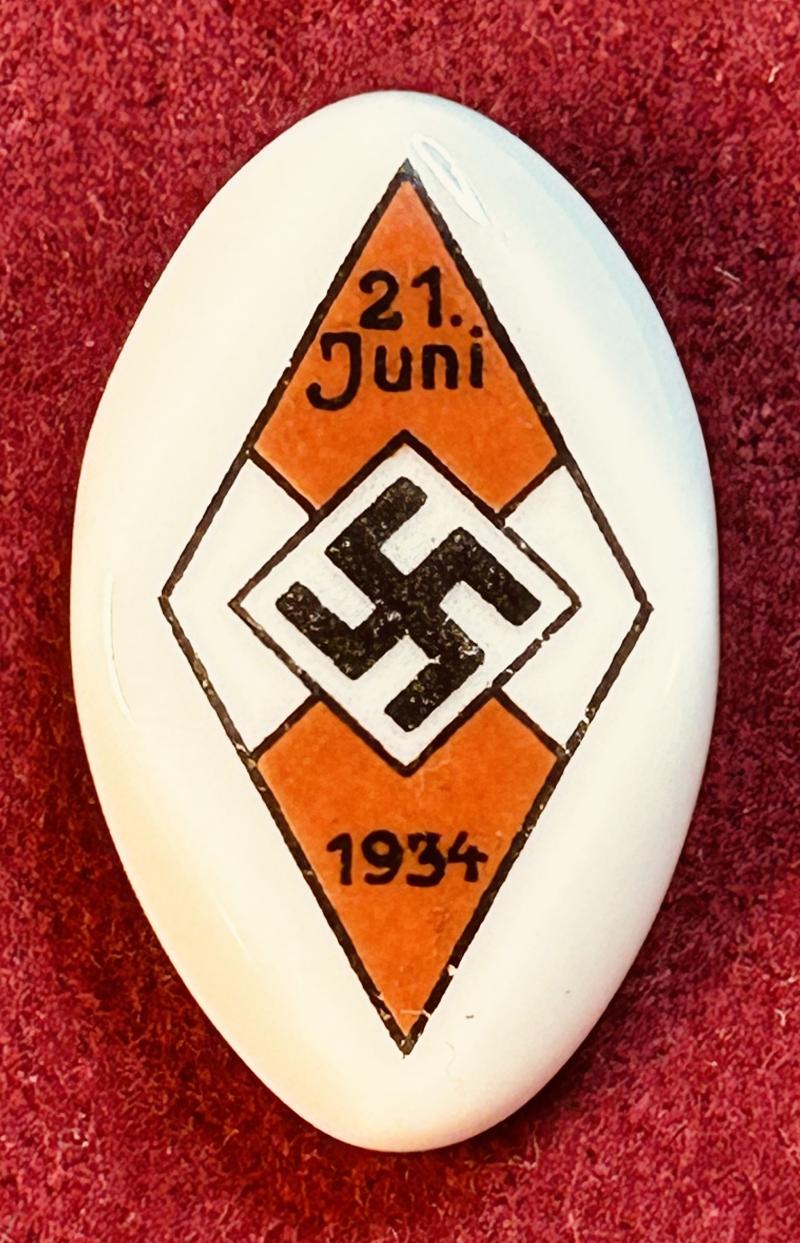 3rd Reich HJ Porzellanabzeichen Sonnenwende 1934