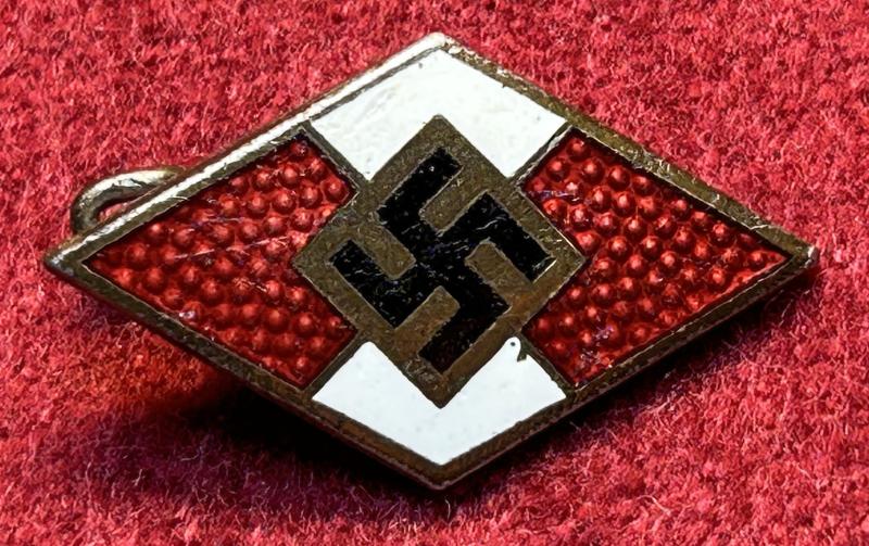 3rd Reich HJ mitgliedsabzeichen RZM M1/148