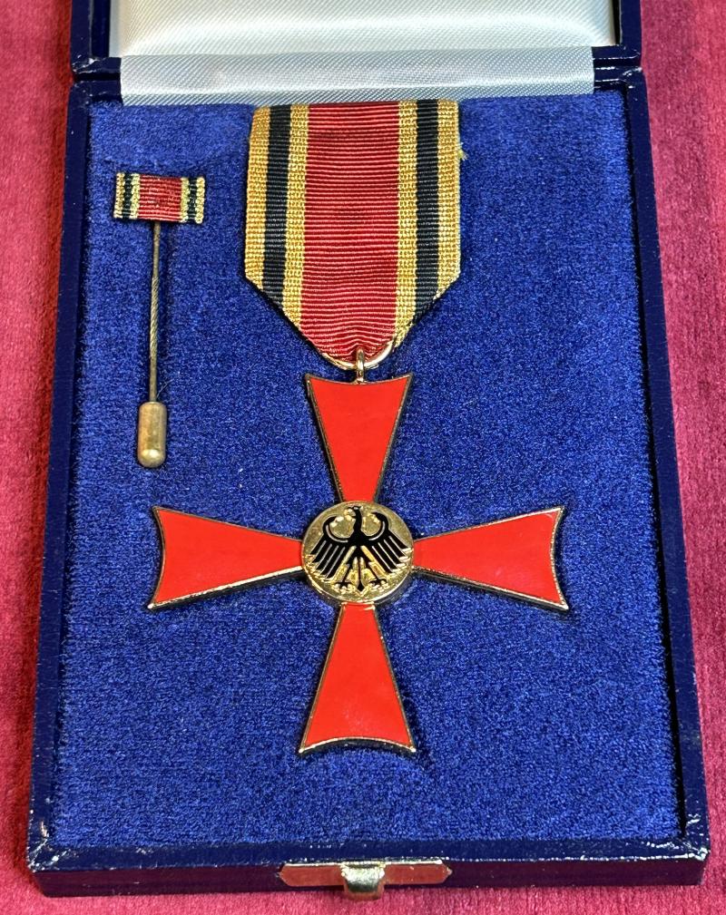 BRD Verdienstkreuz am Bande des Verdienstordens der Bundesrepublik Deutschland im Verleihungsetui