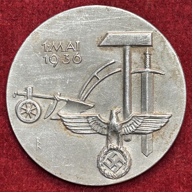 3rd Reich DAF Tag der Arbeit 1936 abzeichen