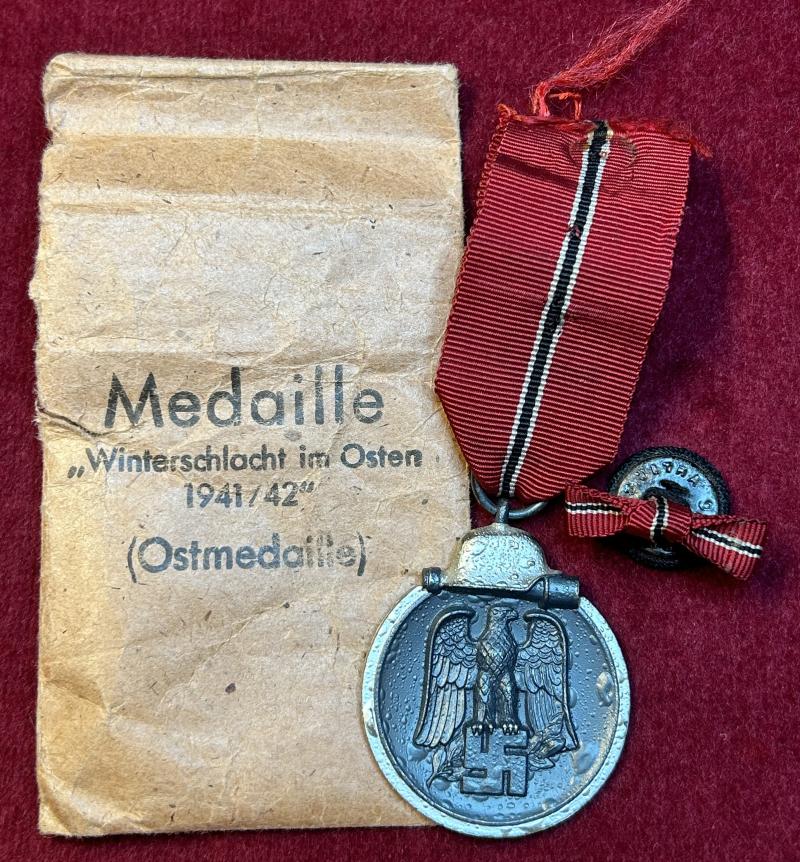 3rd Reich Winterschlacht im Osten - Ostmedaille (19) mit Tüte & knopflochorden