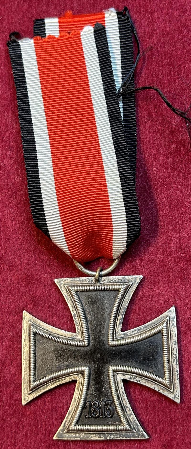 3rd Reich Eisernes Kreuz 2. Klasse 1939 (Hersteller 4)