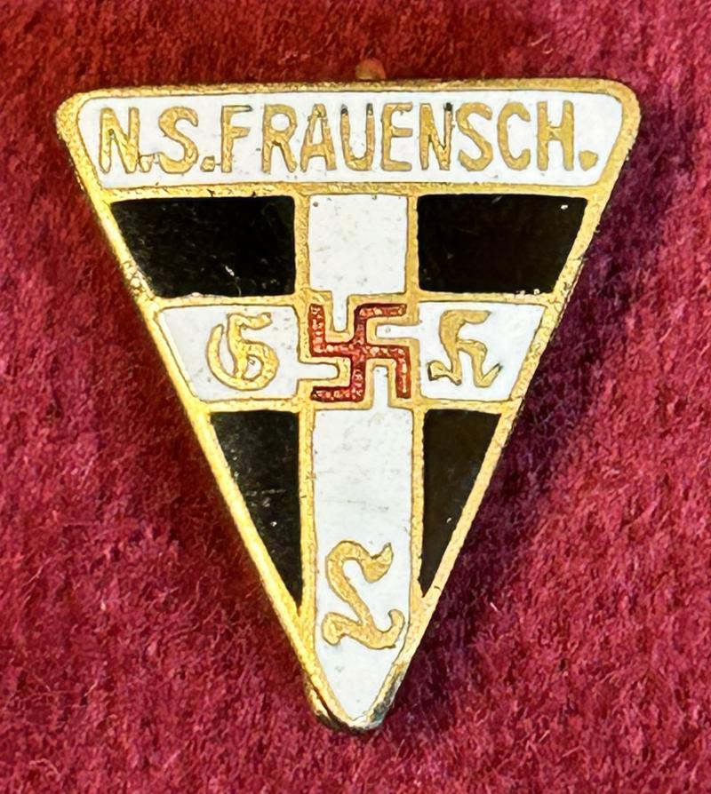 3rd Reich miniatur NS-Frauenschaft mitgliedsabzeichen 8. form