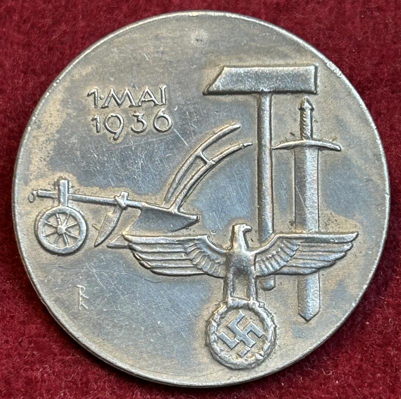 3rd Reich DAF Tag der Arbeit 1936 abzeichen