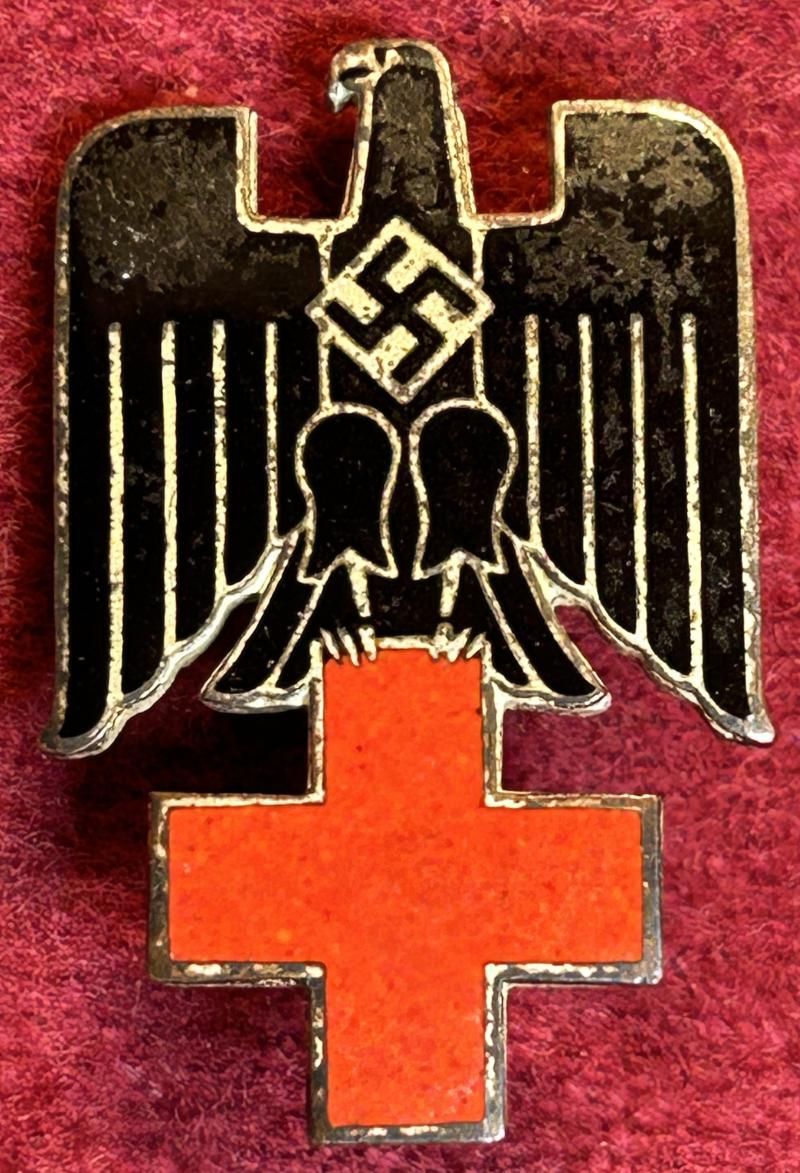 3rd Reich DRK Zivil Mützenabzeichen