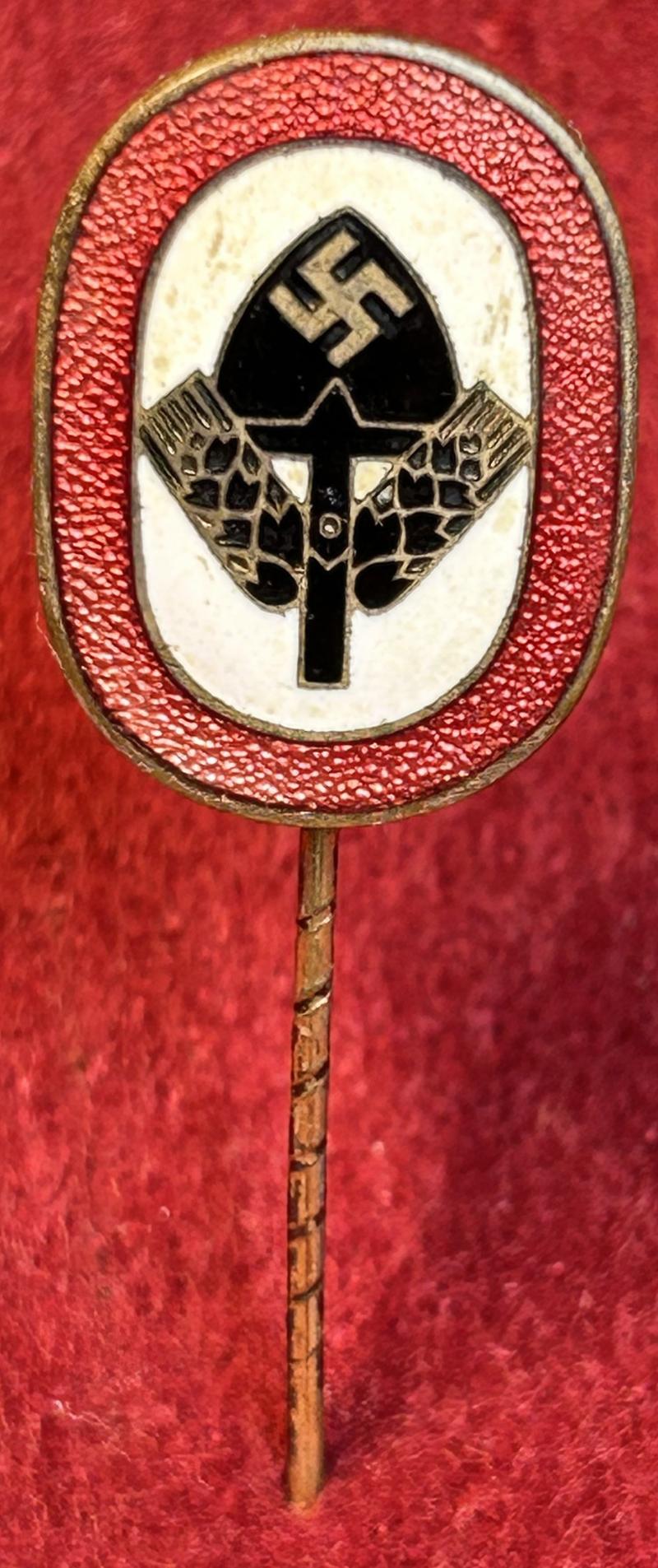 3rd Reich Reichsarbeitsdienst der Männer Erinnerungsnadel