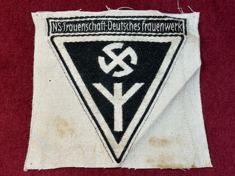 3rd Reich NS Frauenschaft - Deutsches Frauenwerk ärmelabzeichen