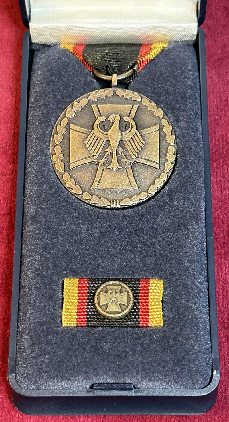 BRD Ehrenmedaille der bundeswehr bronze mit etui