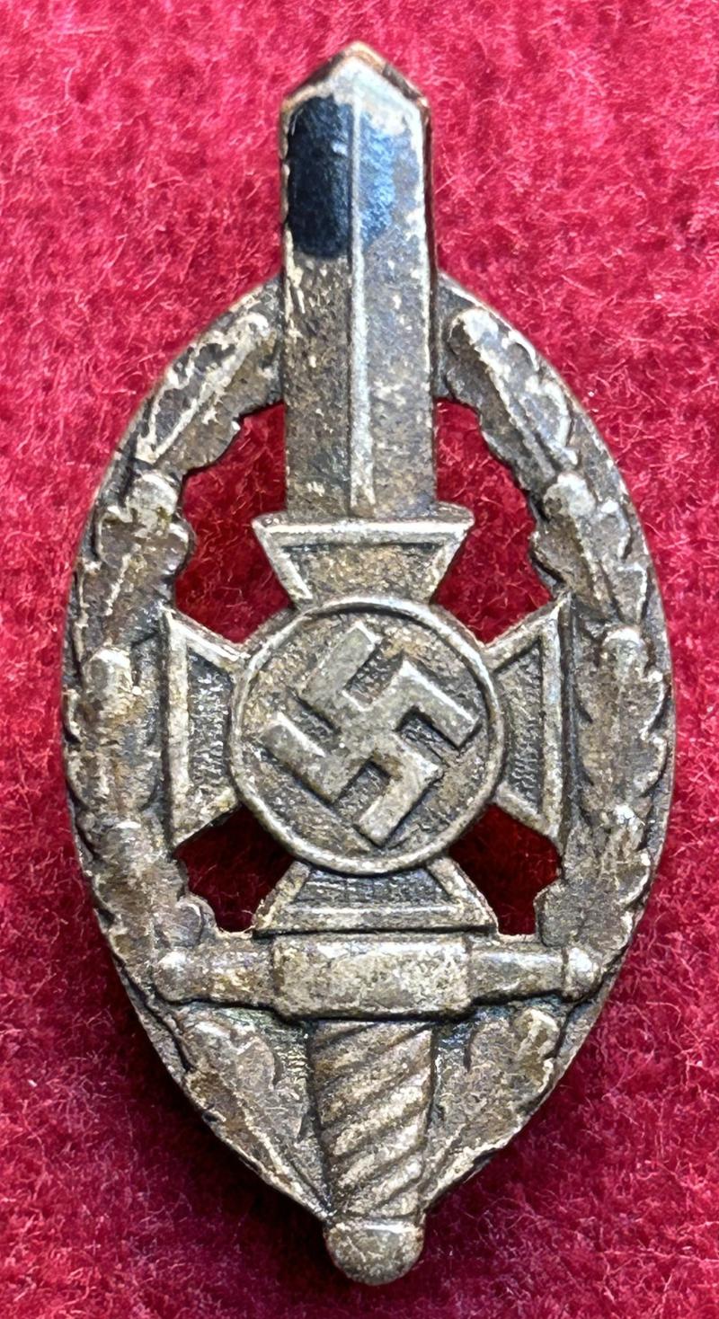 3rd Reich NSKOV Mitgliedsabzeichen