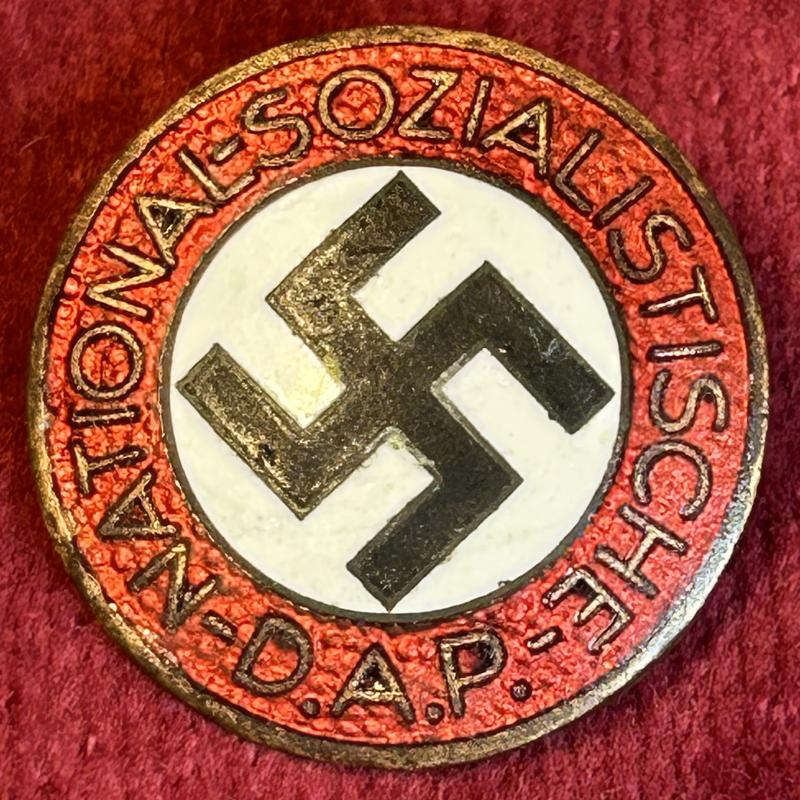 3rd Reich NSDAP Parteiabzeichen (Wilhelm Borgas)