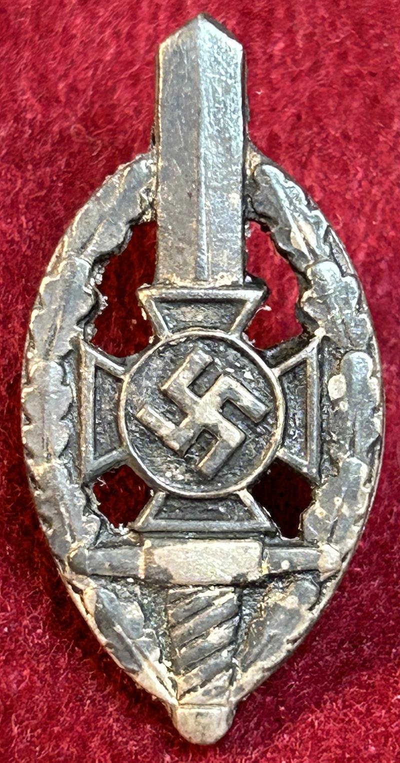 3rd Reich NSKOV Mitgliedsabzeichen