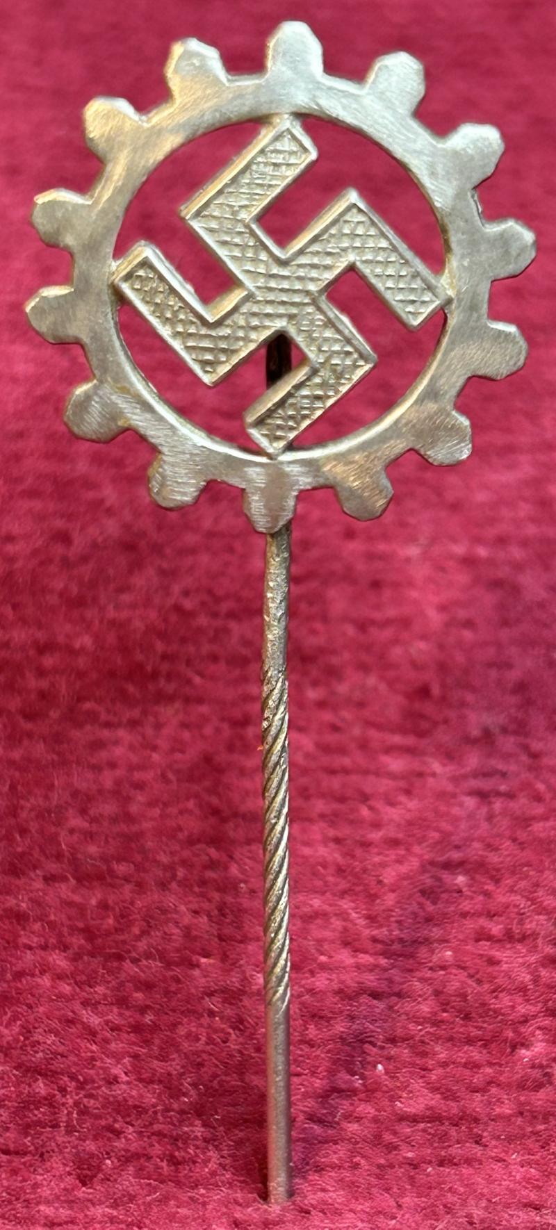 3rd Reich DAF Mitgliedsabzeichen